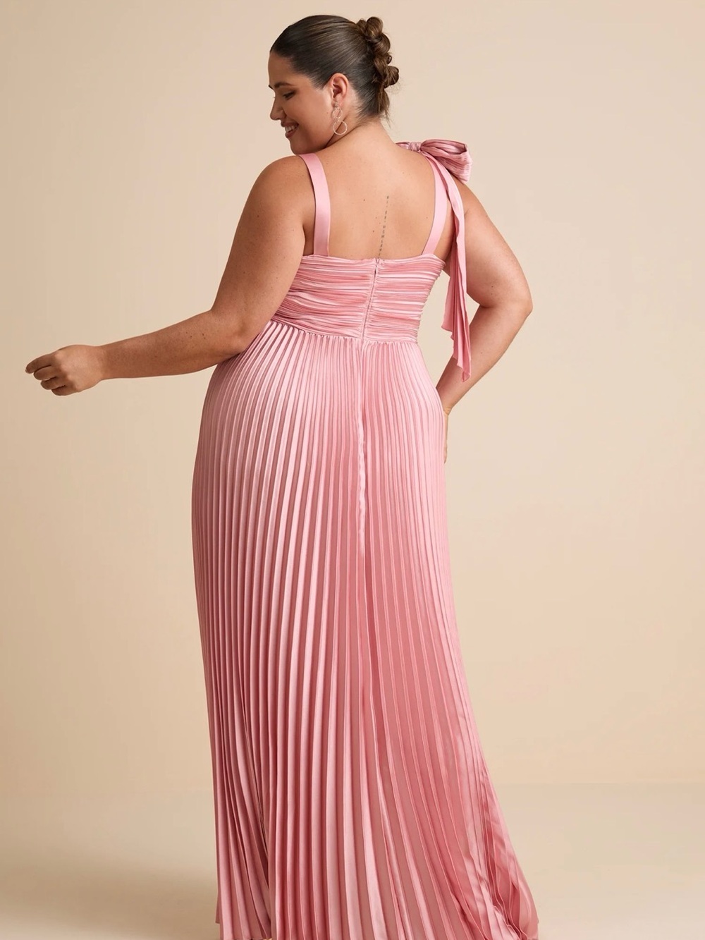 Lulus Gorgeous Purpose Pink Satin Pleated Sleeveless Bow Maxi Dress Size 1X - Picture 3 of 7
